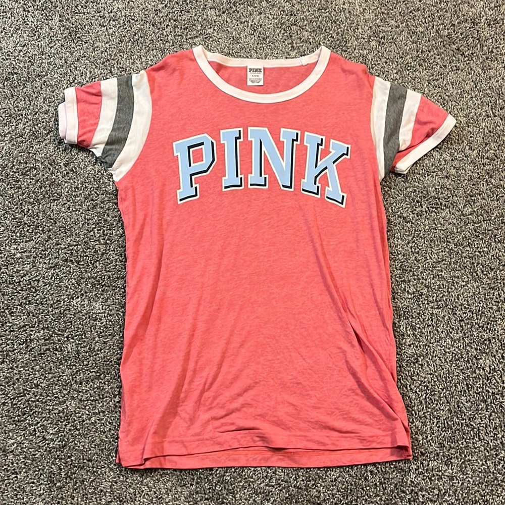 Tee shirt